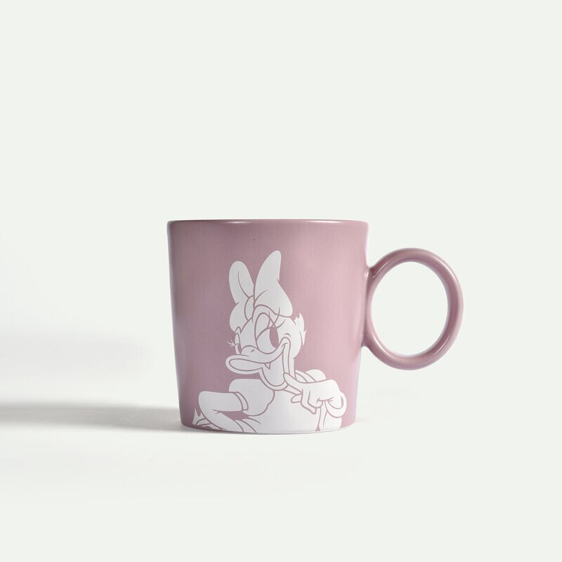 Mickey & Friends Daisy Duck Tasse 32 cl, "No Photos Please!"