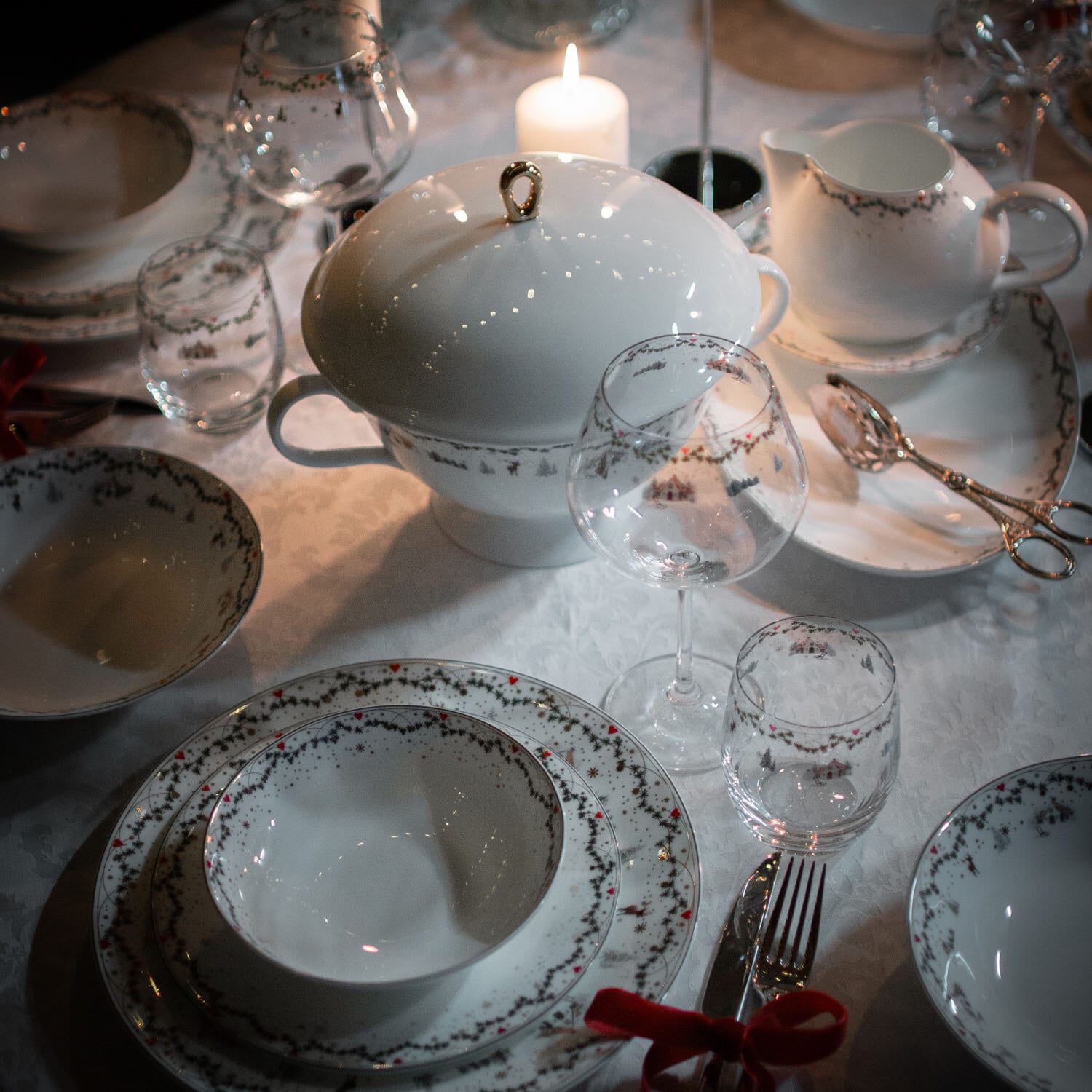 Christmas Memories Tureen 2.4 litres, Memories