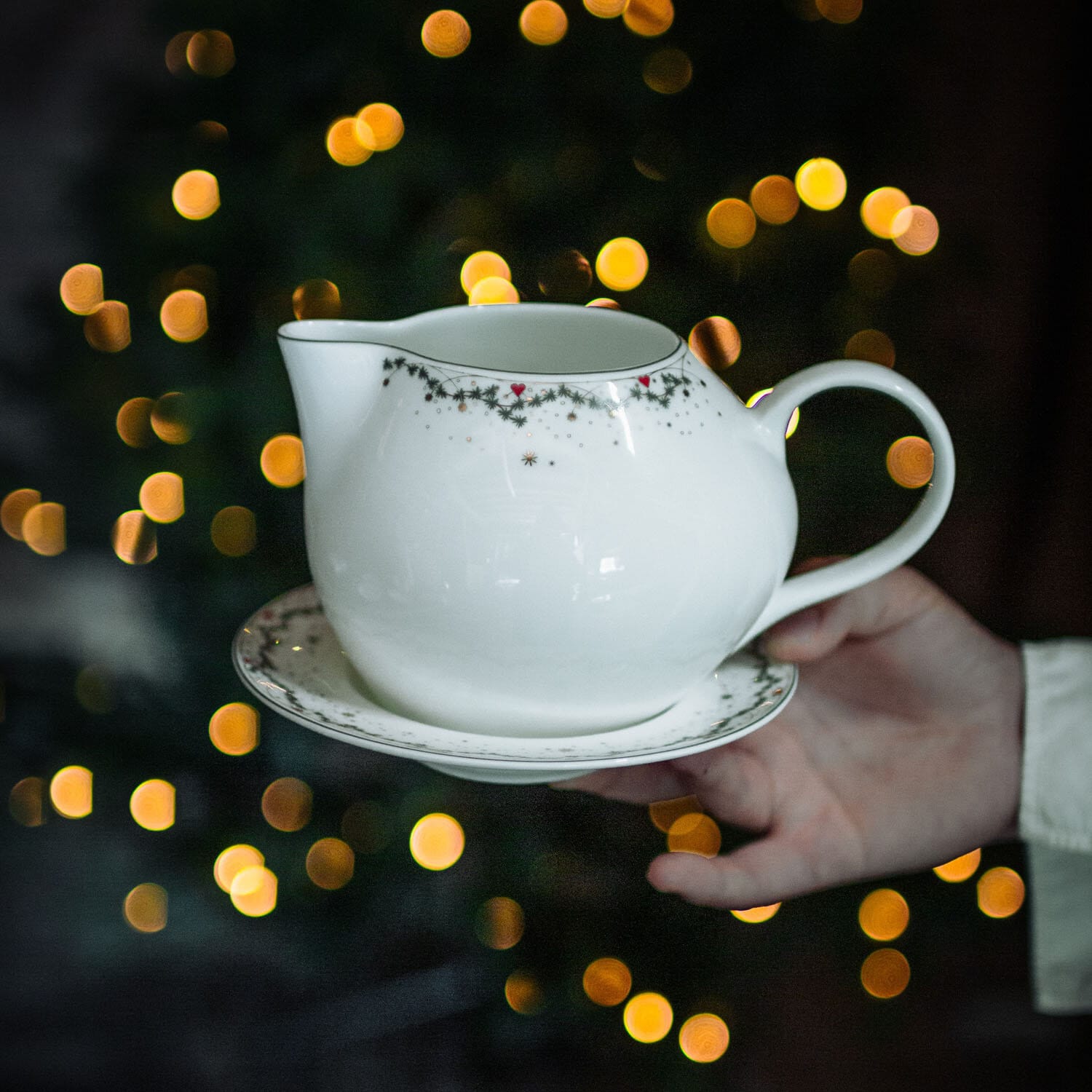 Christmas Memories Gravy Boat with Plate 90 cl, Tradition