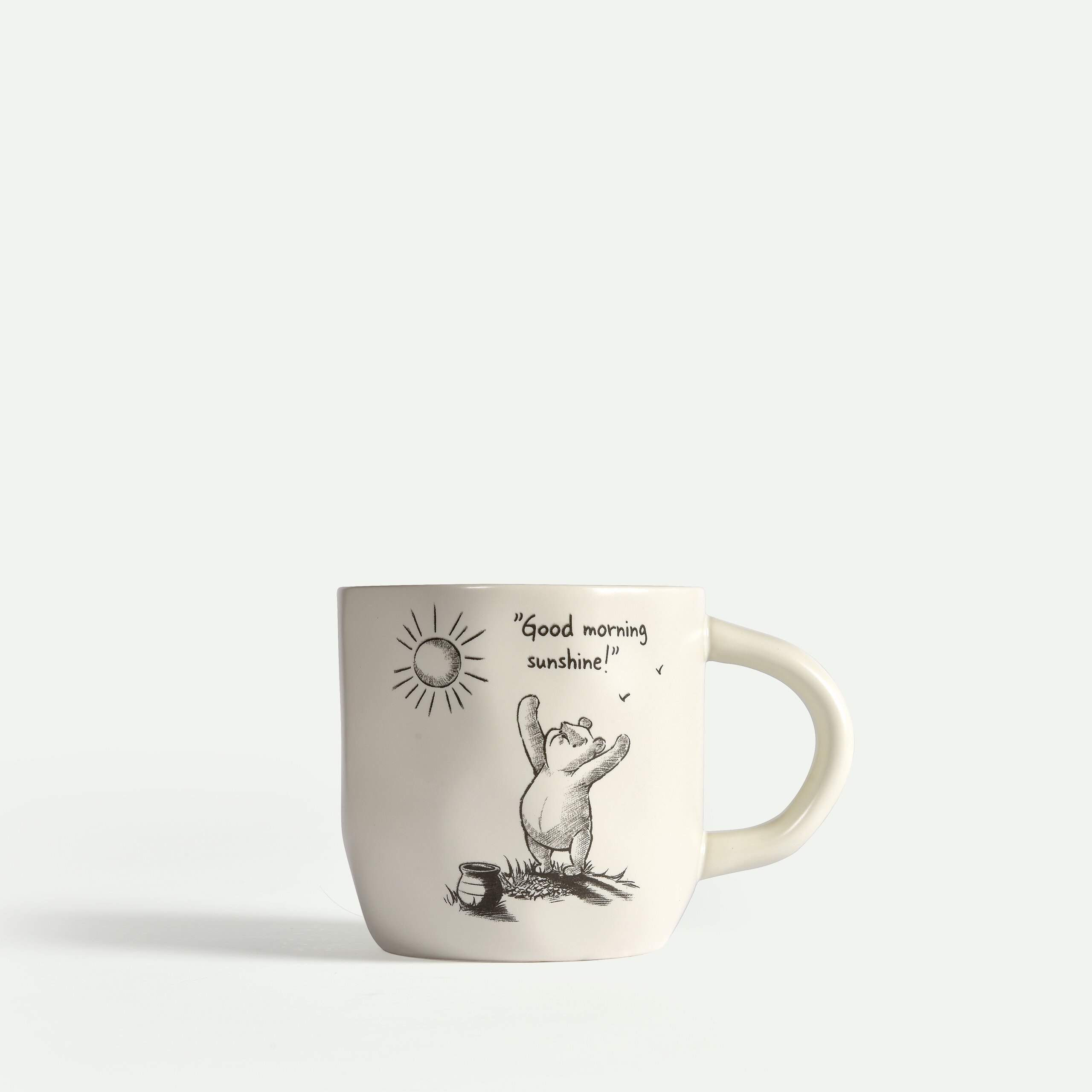 Nalle Puh mugg Sunshine 30 cl, Krämvit