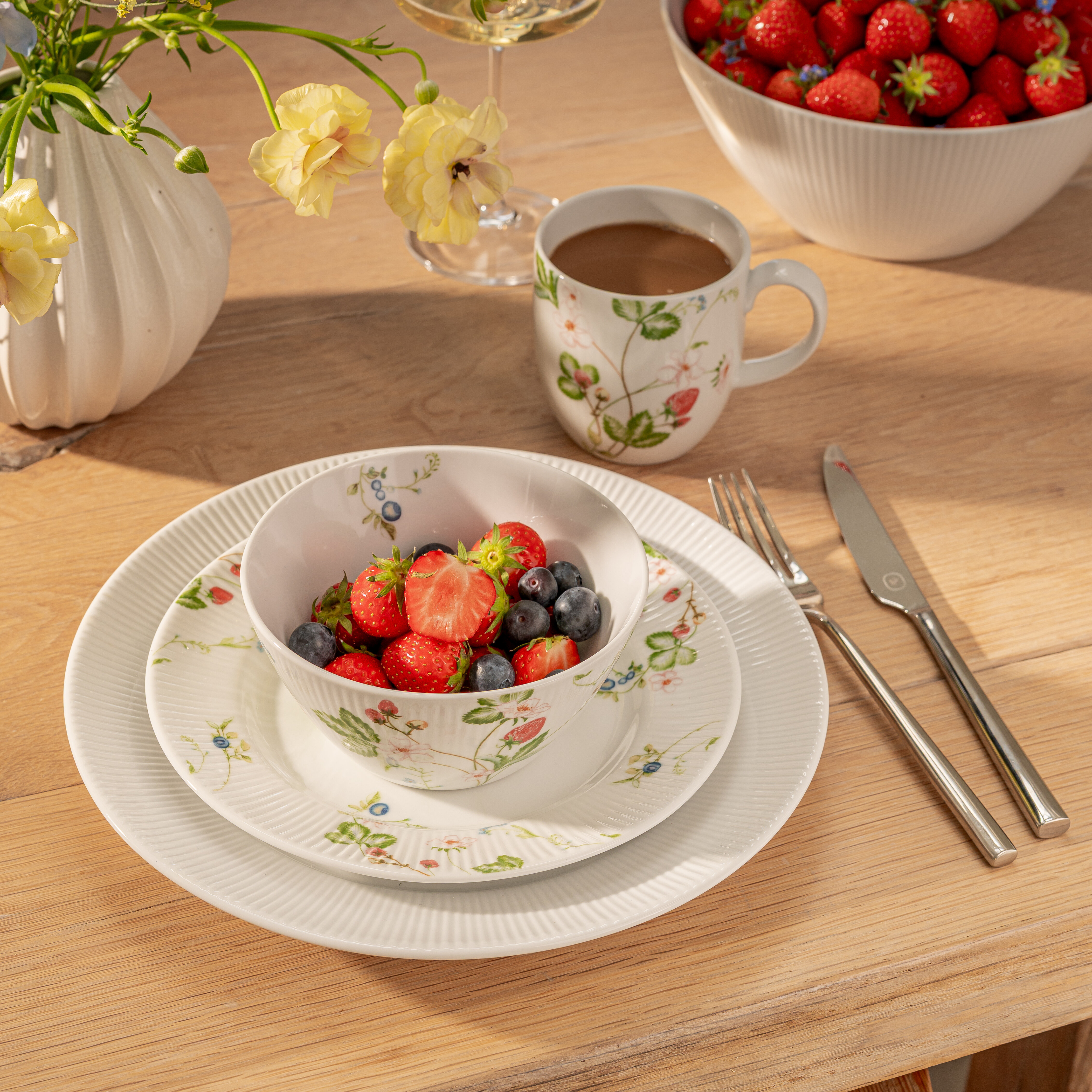Nordic Dawn Plate Set, 12 Pieces, Summer and Gleam