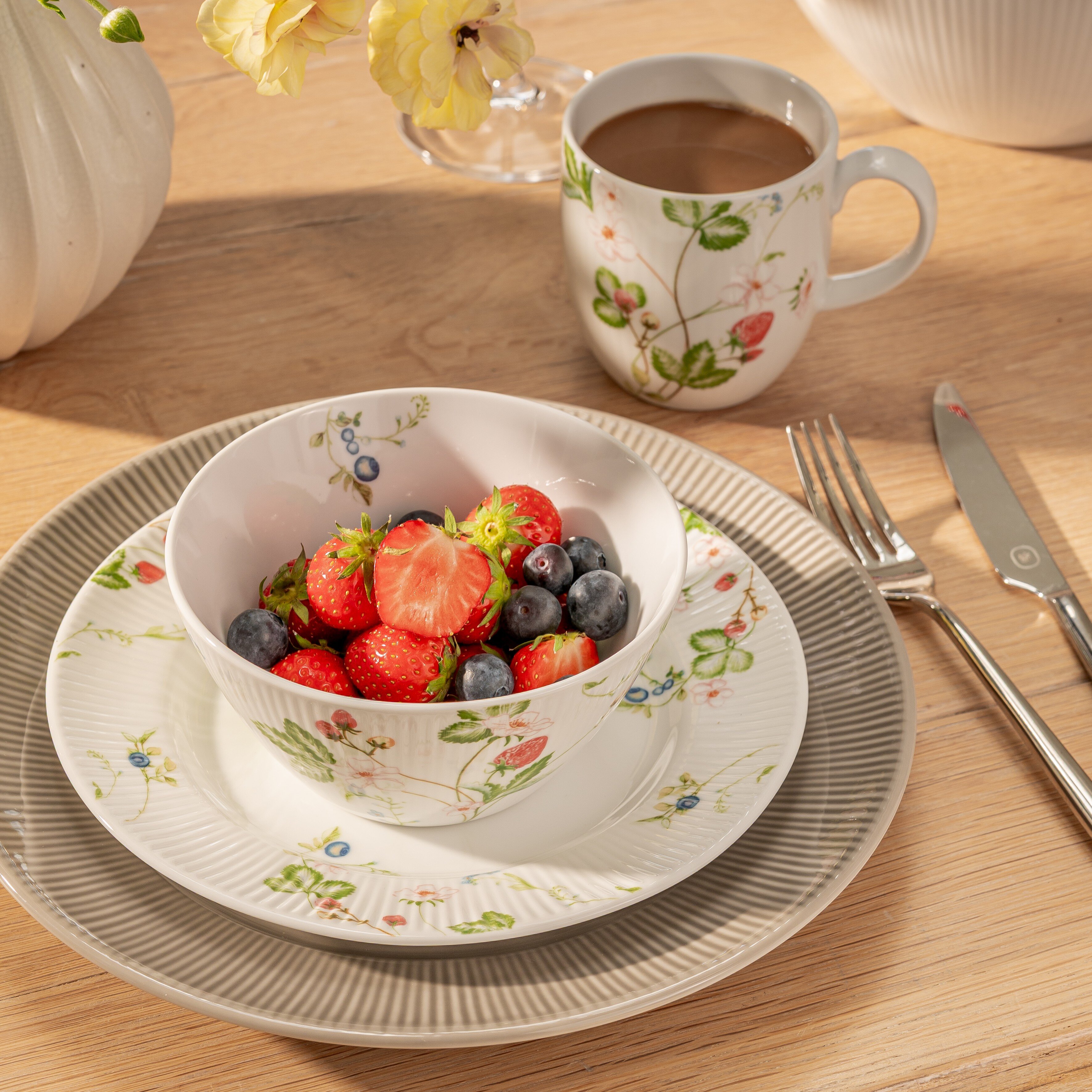 Nordic Dawn Plate Set, 12 Pieces, Summer and Bark