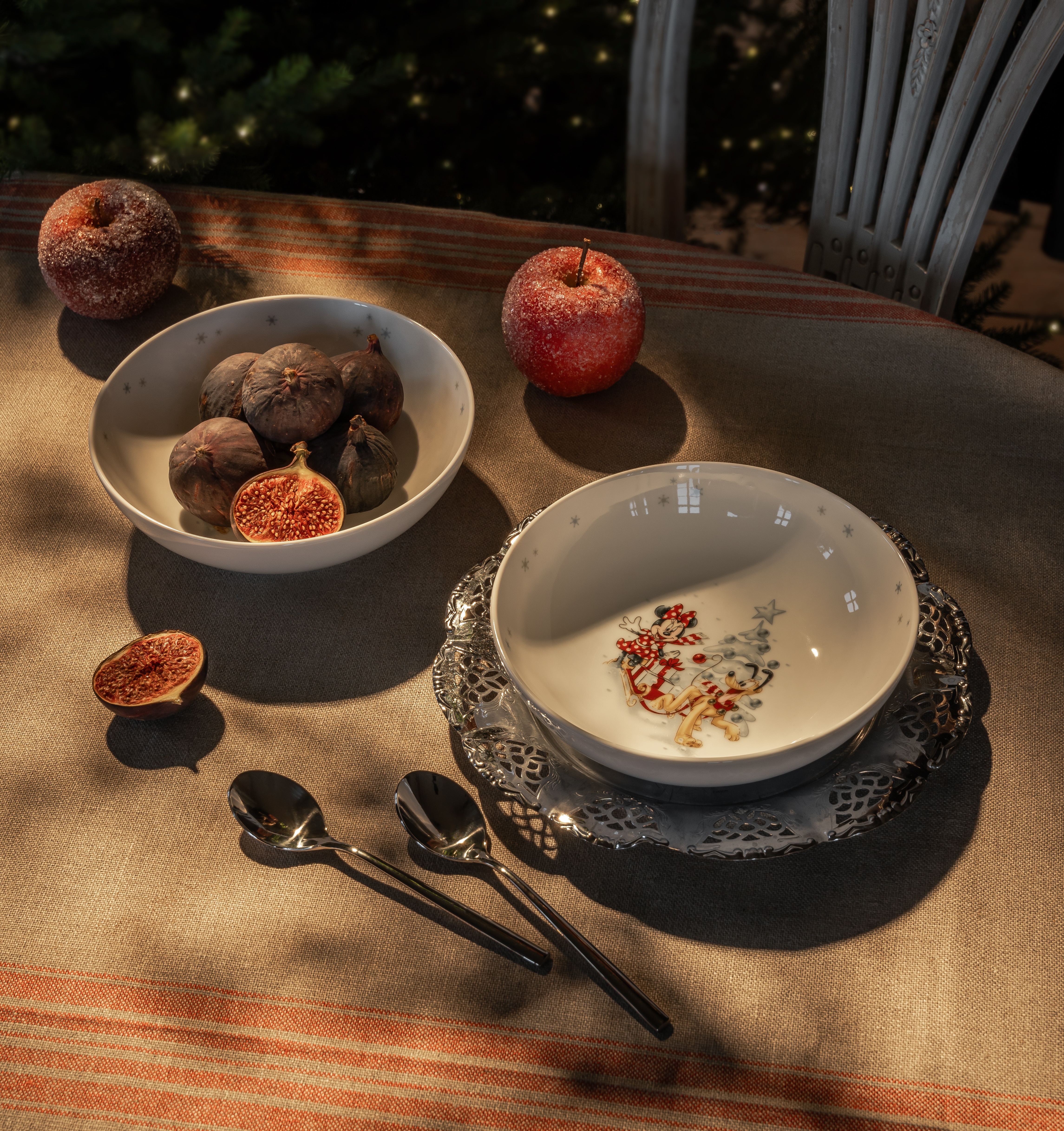 Disney Winter Breakfast and coffee sets, 12 Pieces