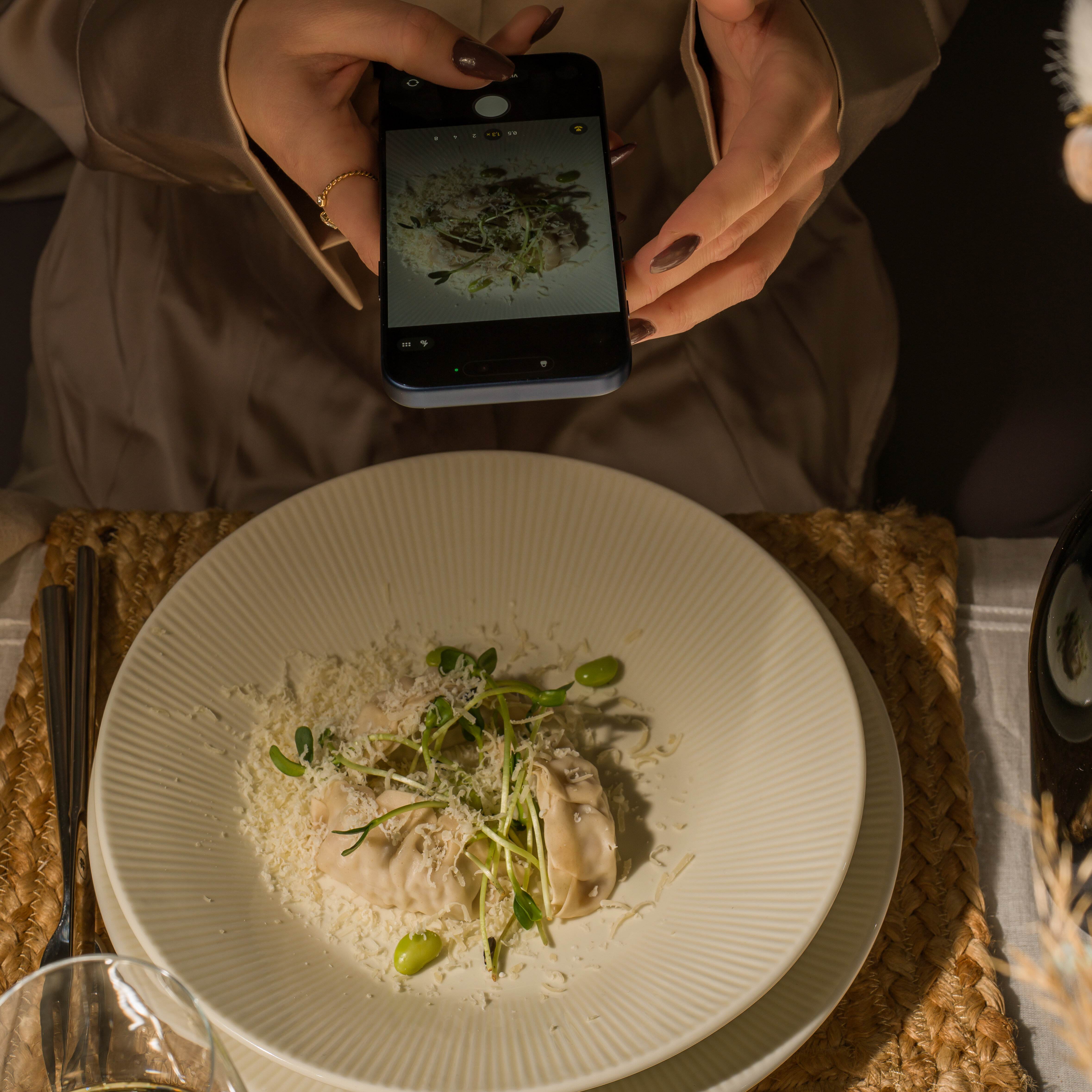 Nordic Dawn diep bord, 25 cm, Stro