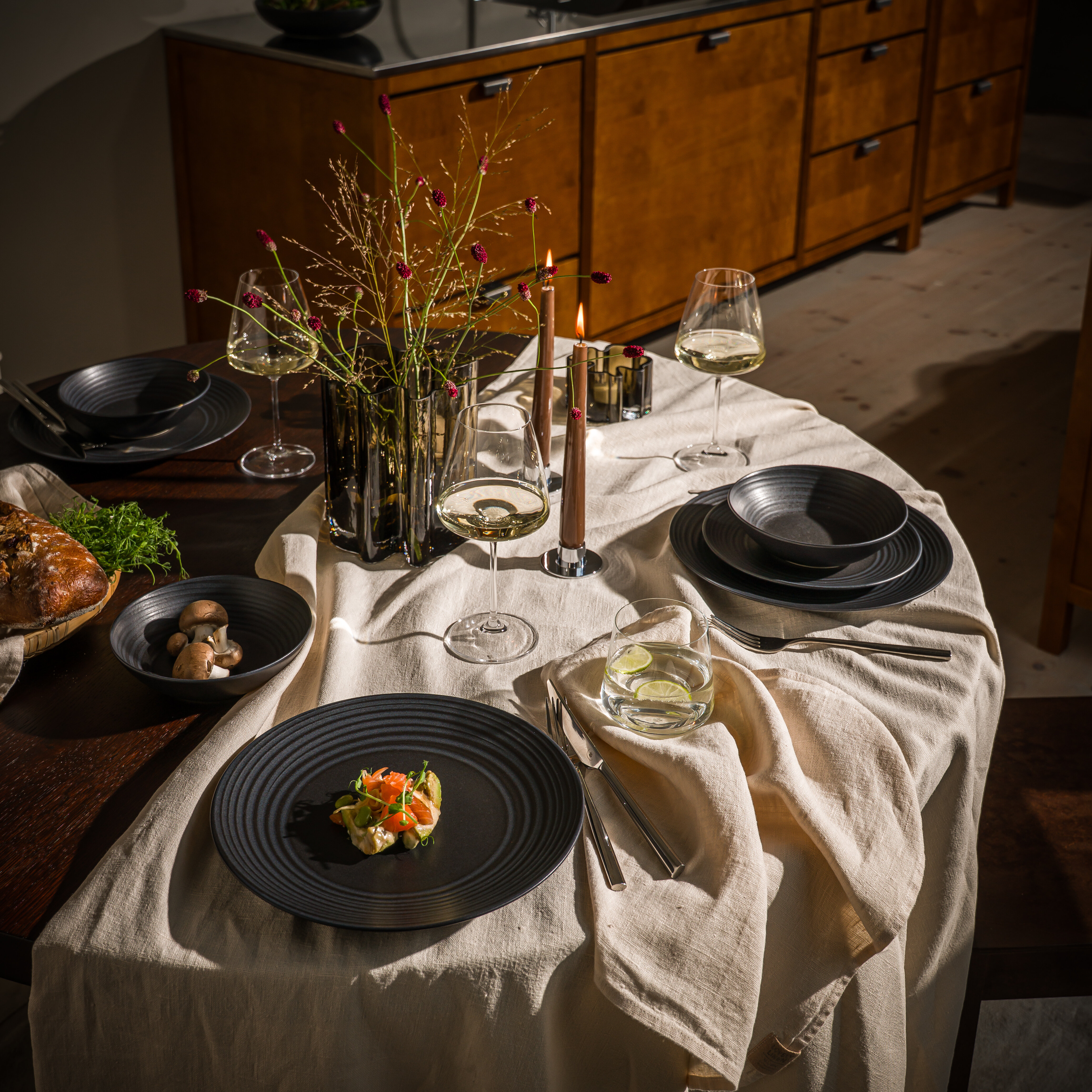 Scene Teller-Set 24-teilig, 8 Pers.