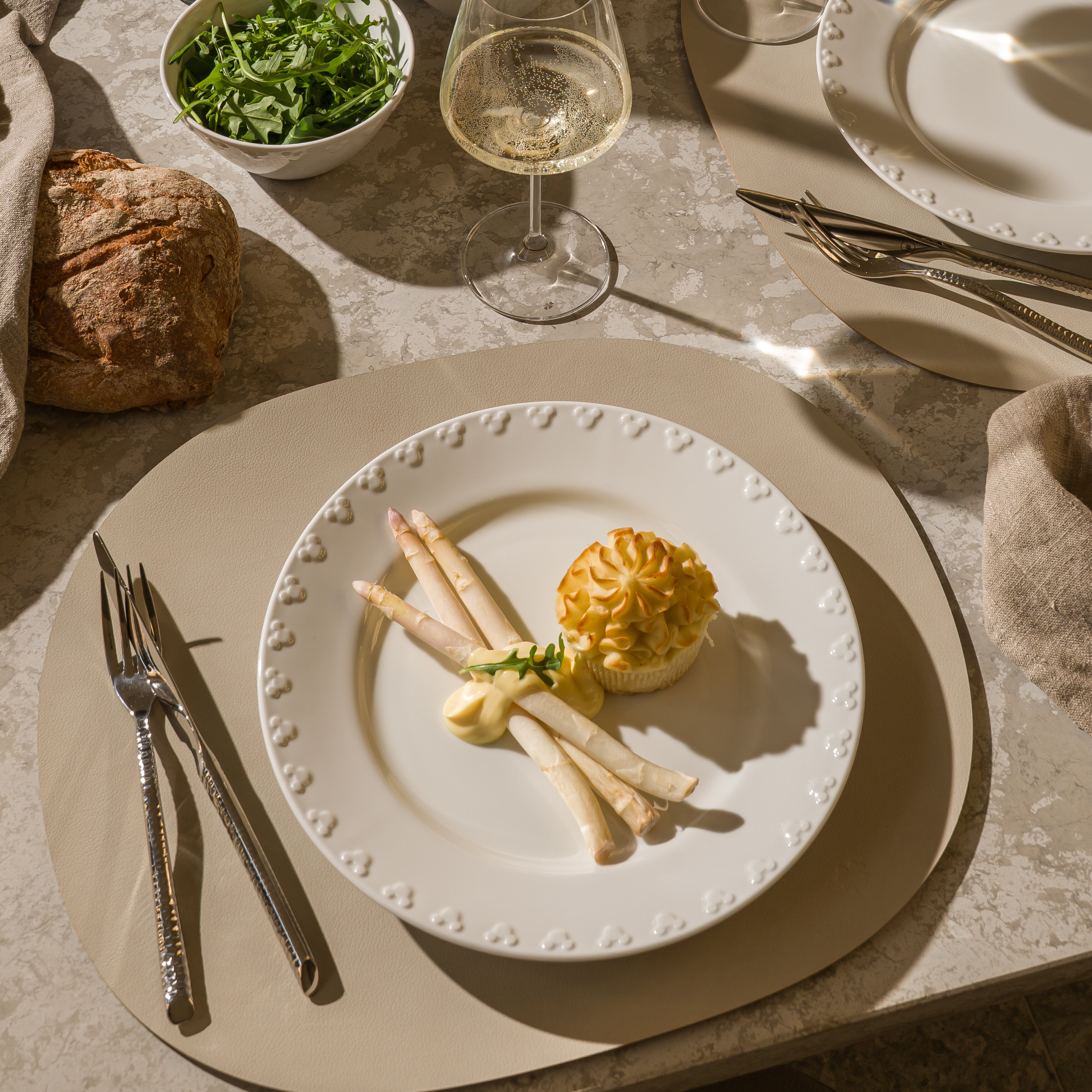 Mickey Mouse Iconic lautassetti 36 osaa, valkoinen, 12 hengelle