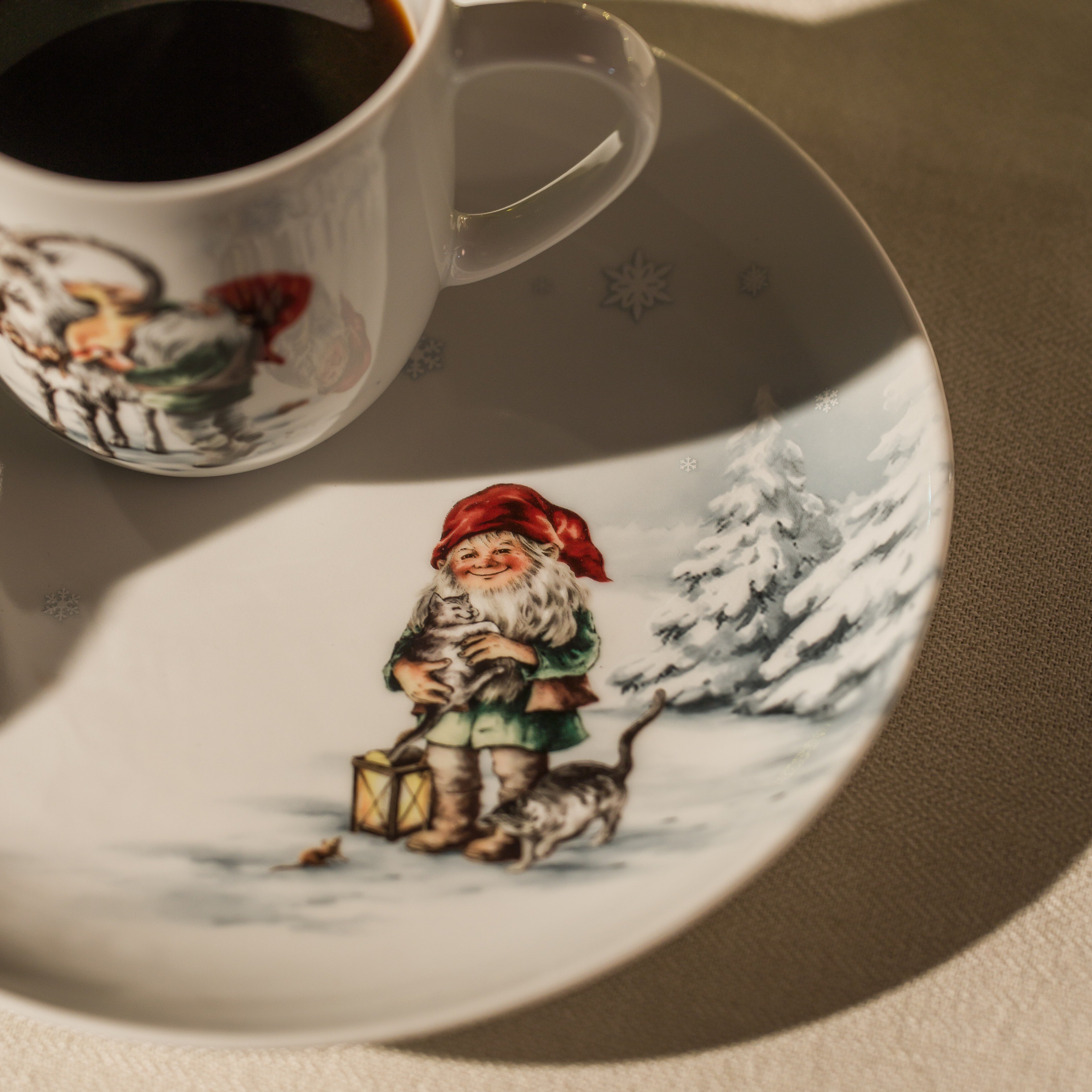 Tomtarnas Jul assiett 20 cm