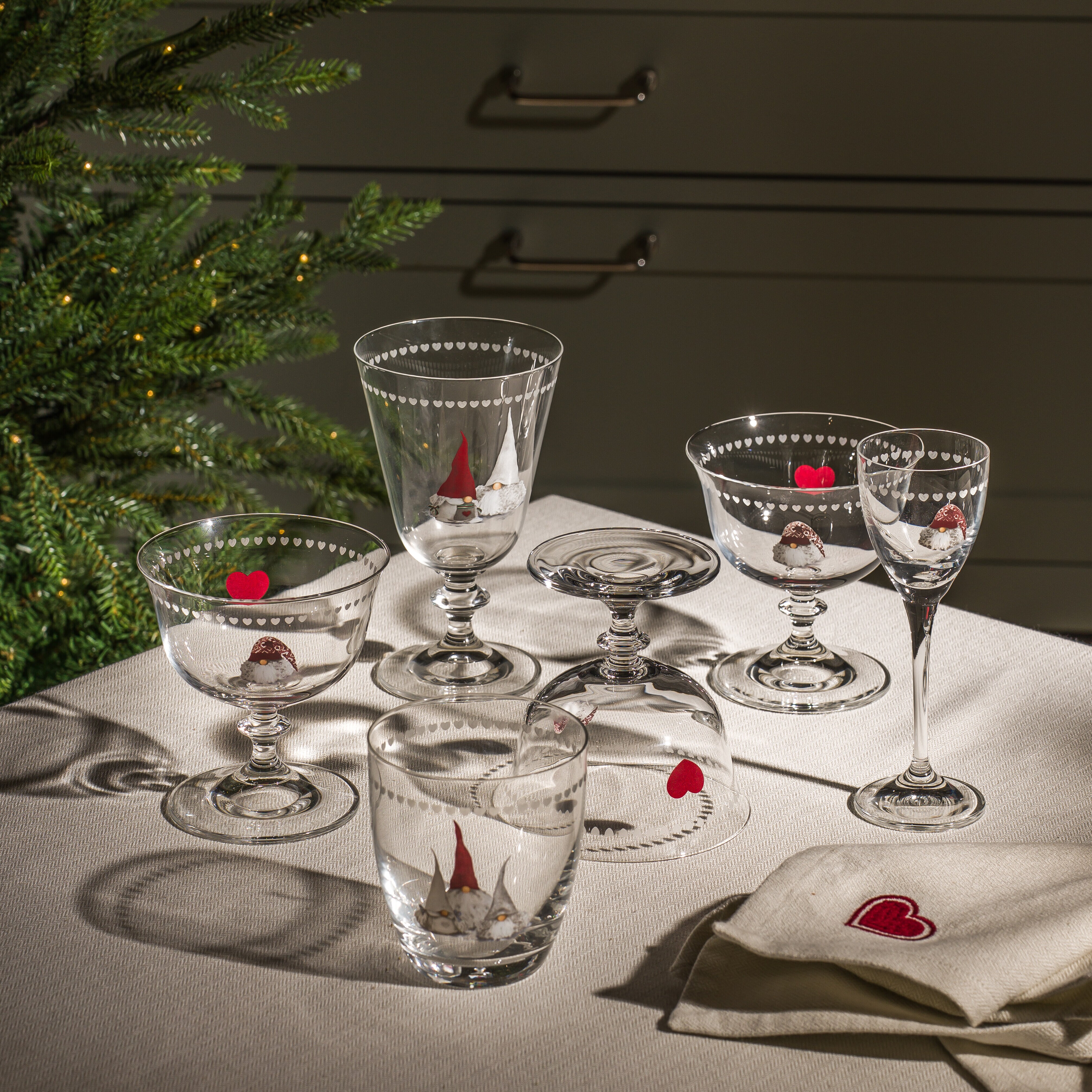Noordse Kerstkabouters coupeglas 30 cl, 4 stuks