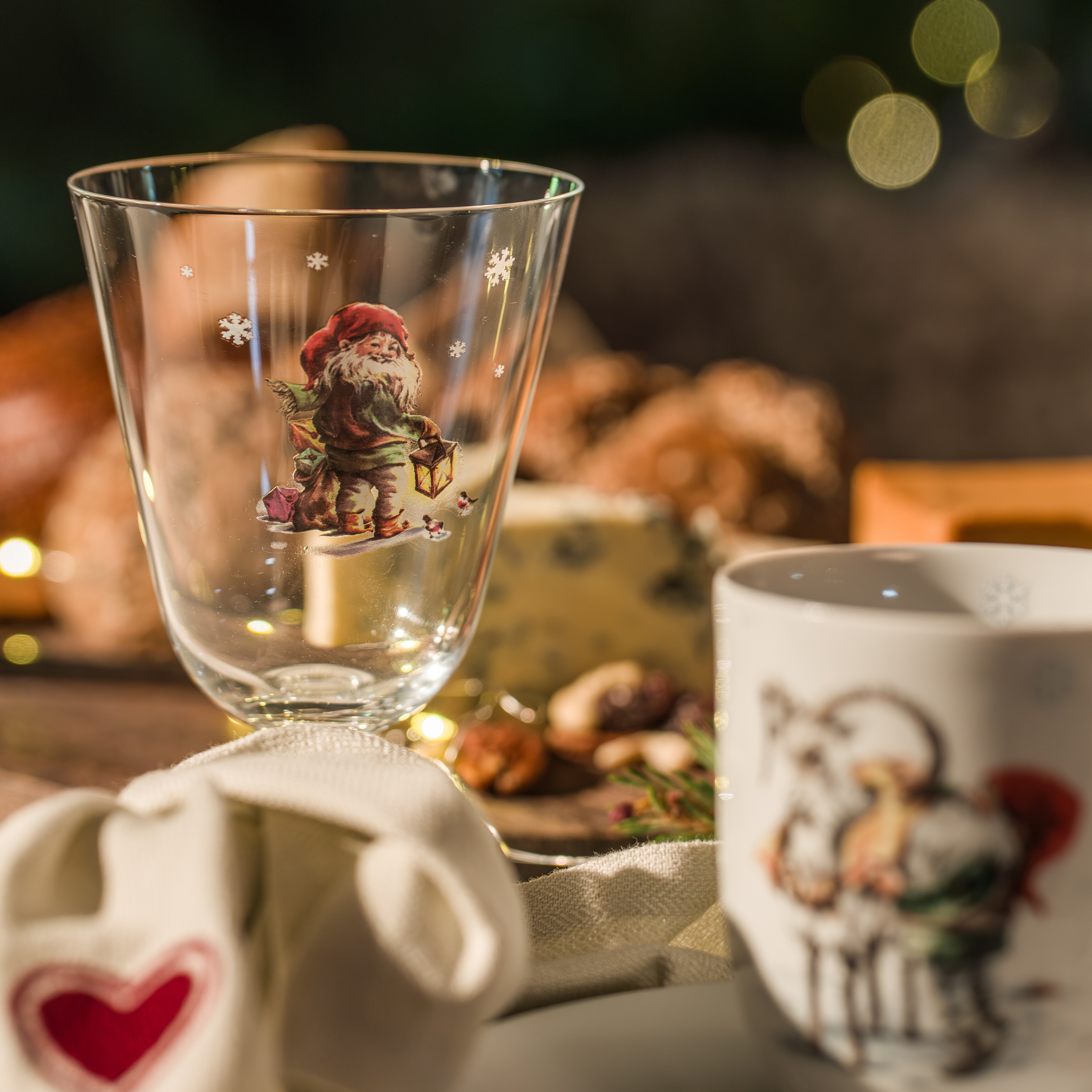 Tomtarnas Jul glasset 8 delar, 4 pers
