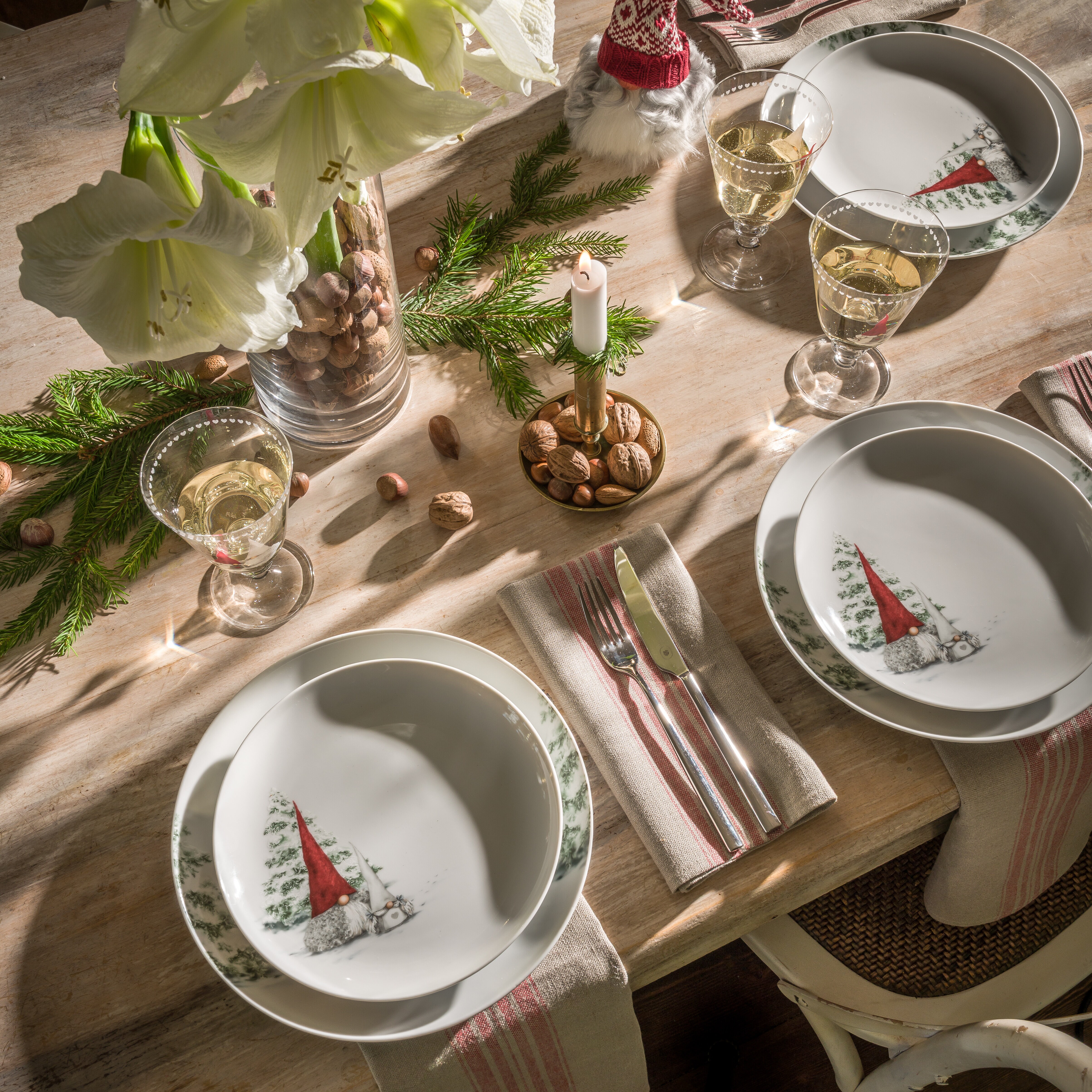 Noordse Kerstkabouters bordenset, 36-delig, 12 personen