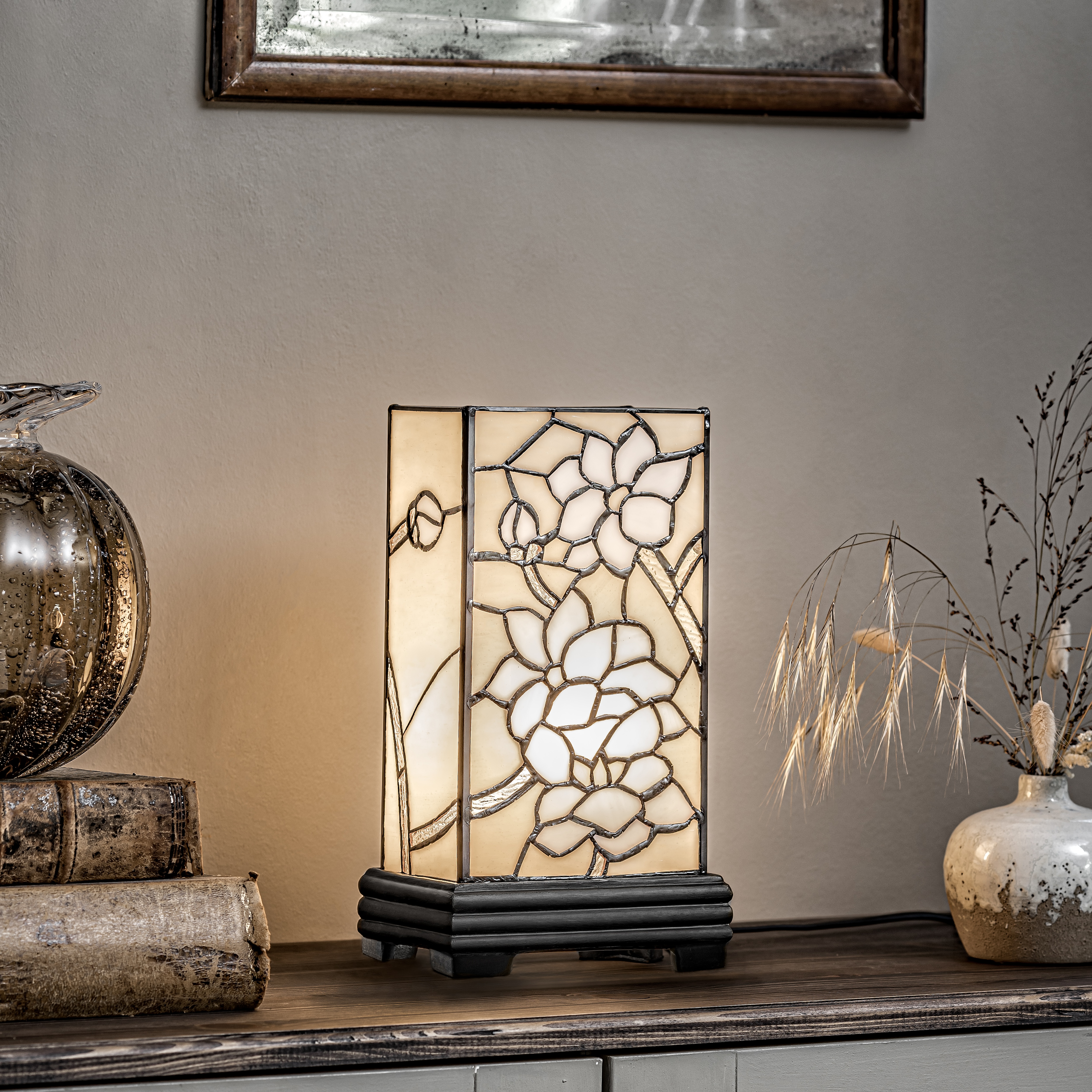 Tiffany Fönsterlampa Magnolia